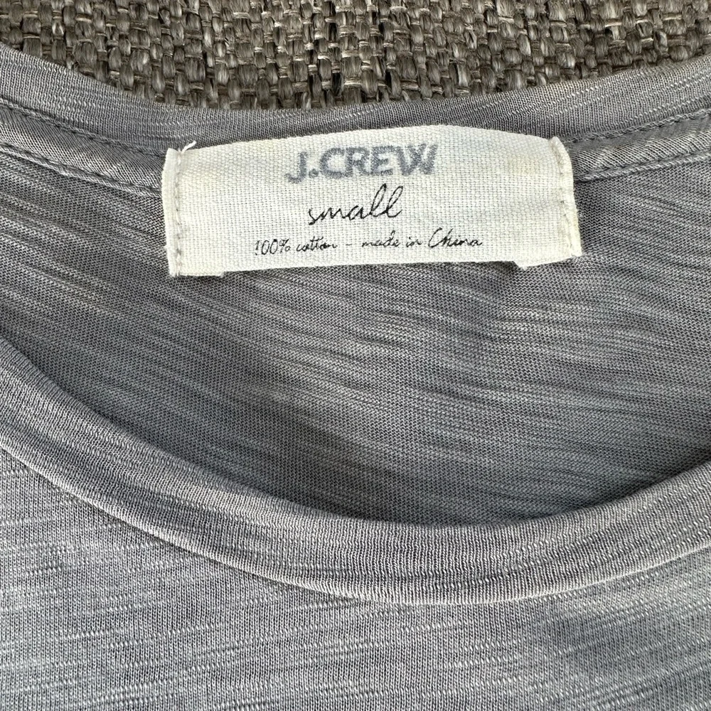 J.Crew Women’s Gray Decorative Beaded Short Sleeve T-shirt Size Small